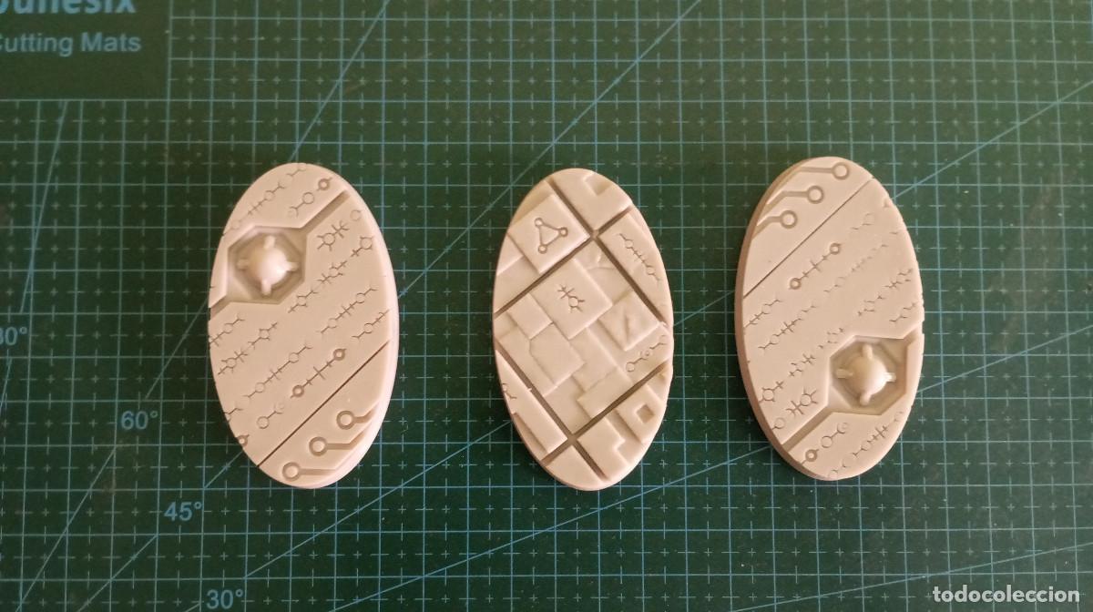 Juegos antiguos: 3 bases 75x42mm necrones - Foto 4