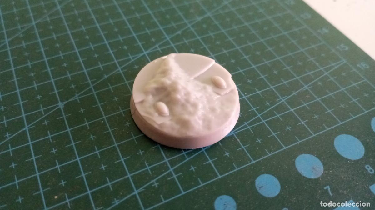 Juegos antiguos: 10 bases 32mm con detalles eldar - Foto 5