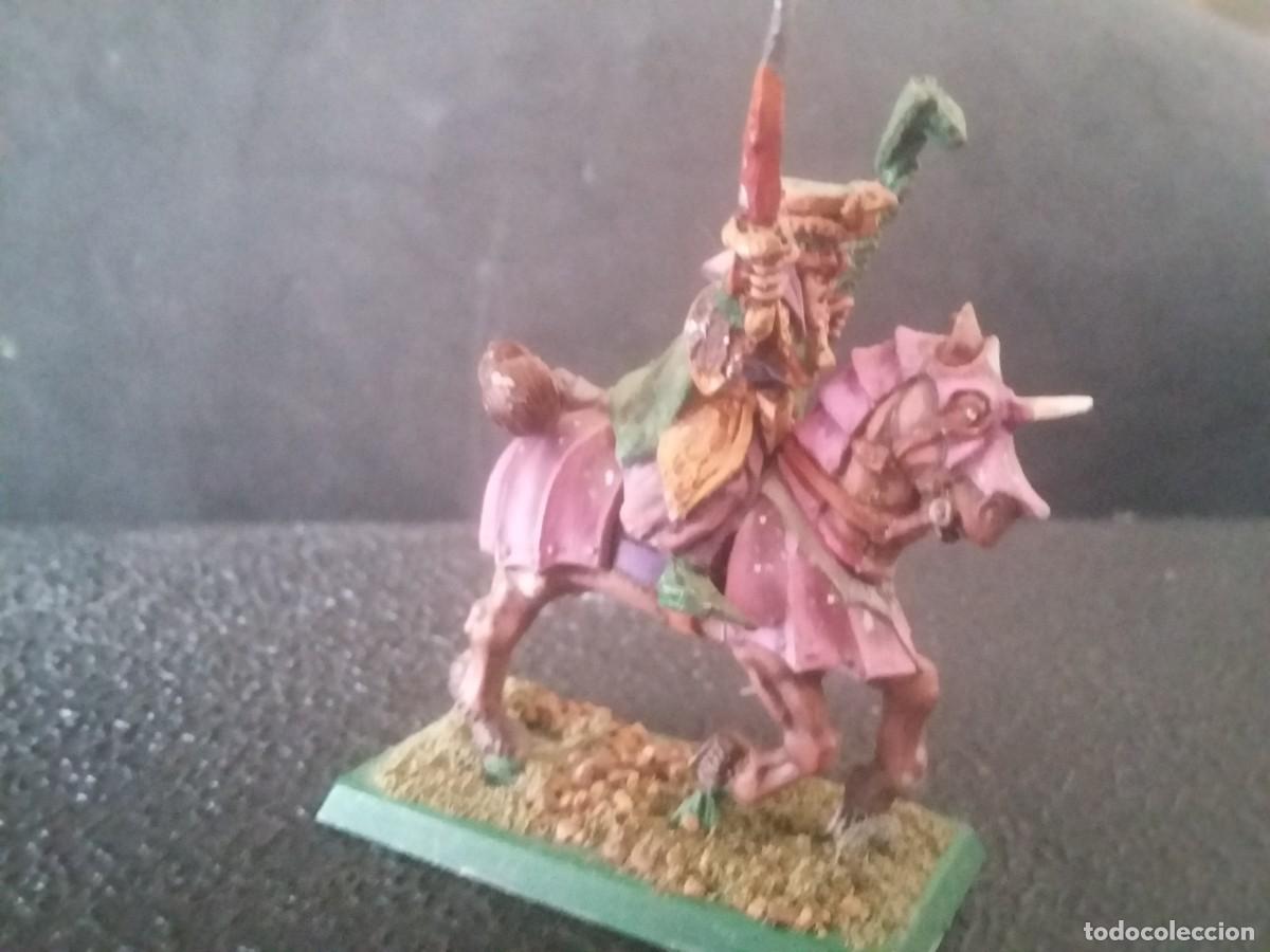 Juegos Antiguos: Mago imperial montado. Jinete clon metal pintado