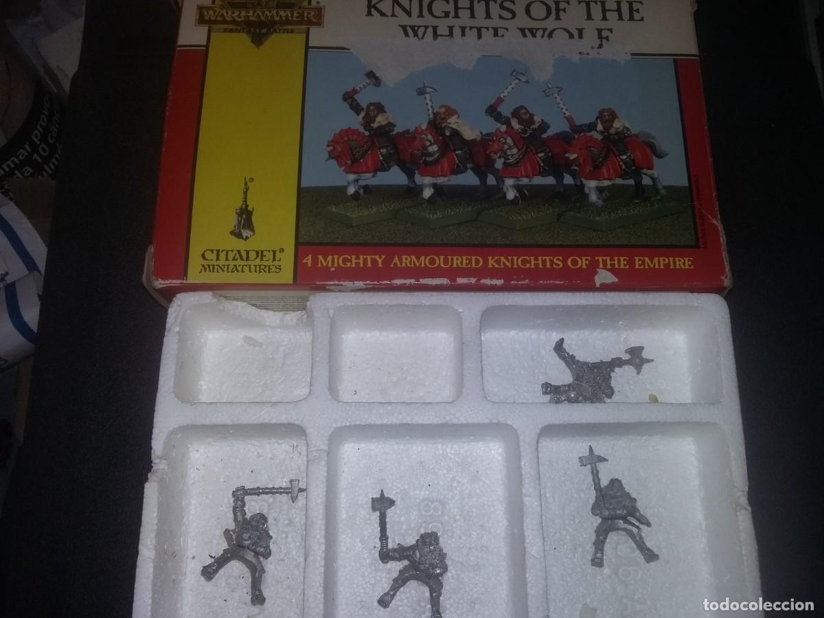 Juegos Antiguos: Caballeros del lobo blanco (sin caballos) en caja oldhammer metal