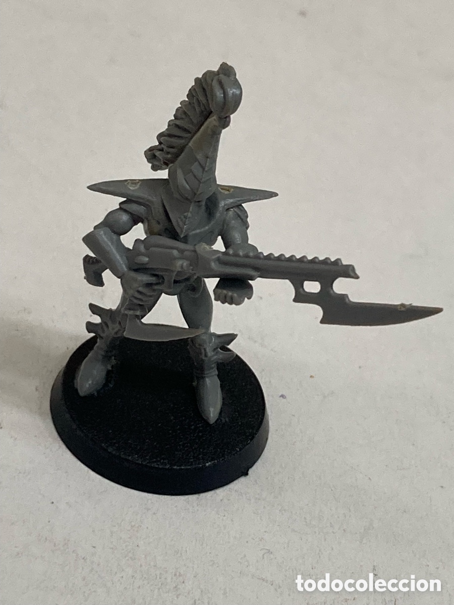 Juegos Antiguos: Miniatura Guerrero Kabalita de los Eldar Oscuros (Drukhari) del universo de Warhammer 40k