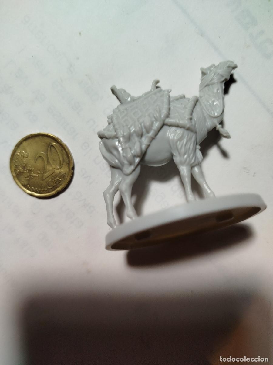 Juegos antiguos: Miniatura plastico estilo warhammer - Foto 2
