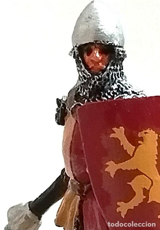 Juegos Antiguos: Warhammer: Caballero Bretonian con casco y mazo, pintado, metal, 1990s