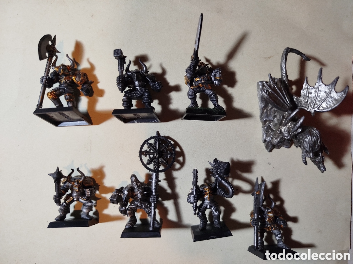 Juegos antiguos: Lote figuras Warhammer - Foto 1
