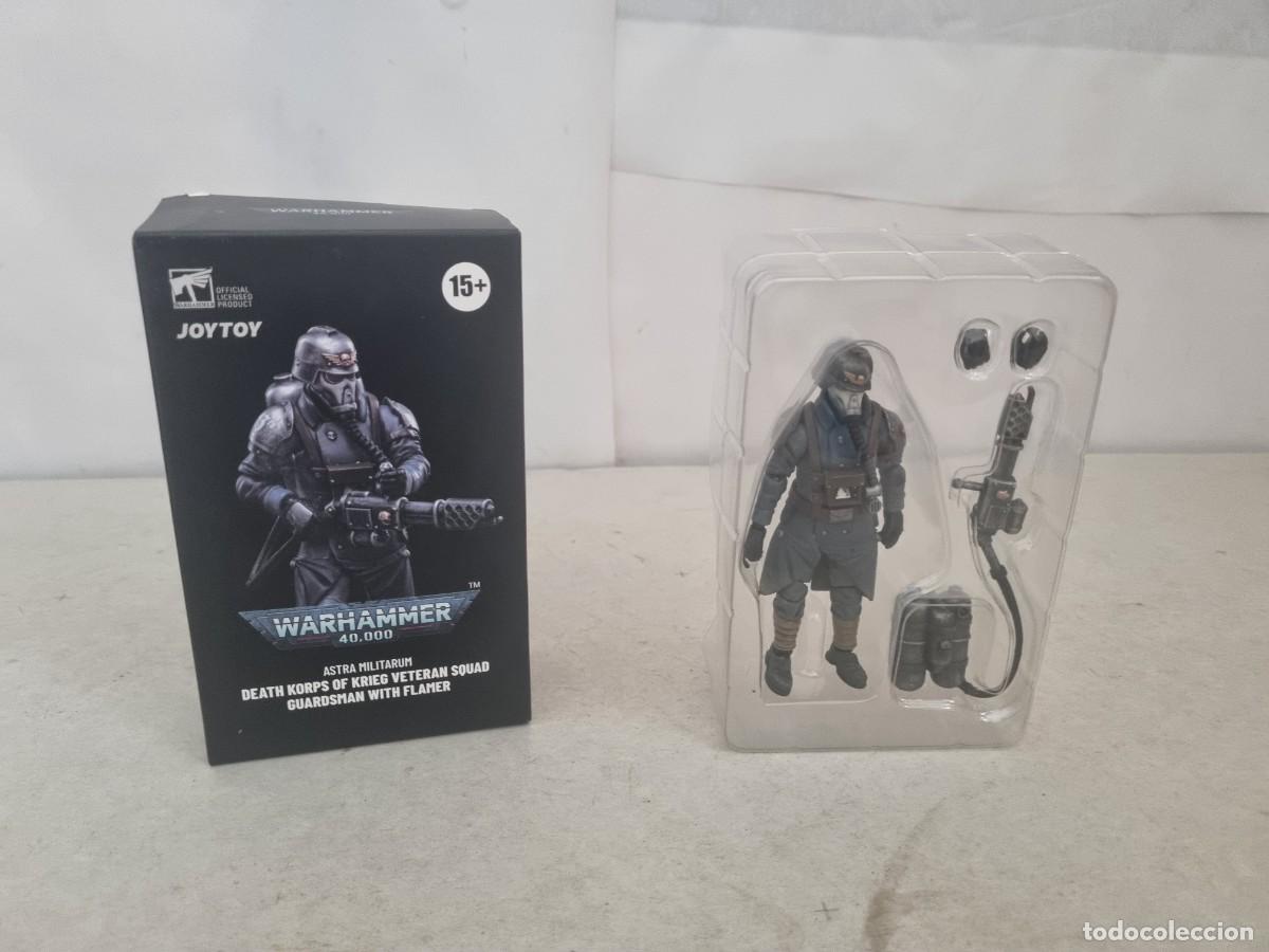 Juegos Antiguos: Figura Warhammer 40000 en caja guarda con lanza llamas