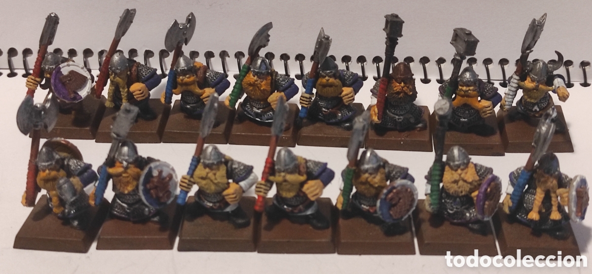 Juegos Antiguos: Lote de 15 figuras de pl&aacute;stico Warhammer 1999