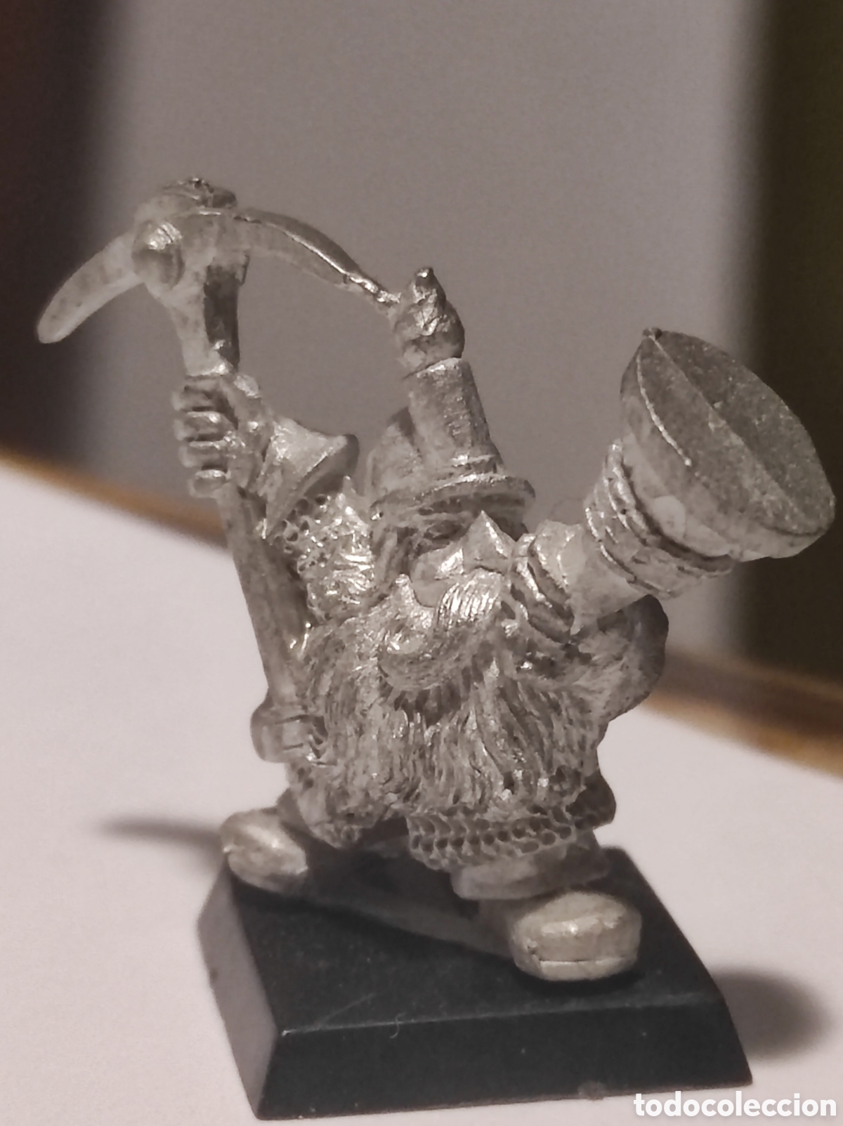 Juegos Antiguos: Figura plomo Dwarf Warhammer Fantasy enano m&uacute;sico minero