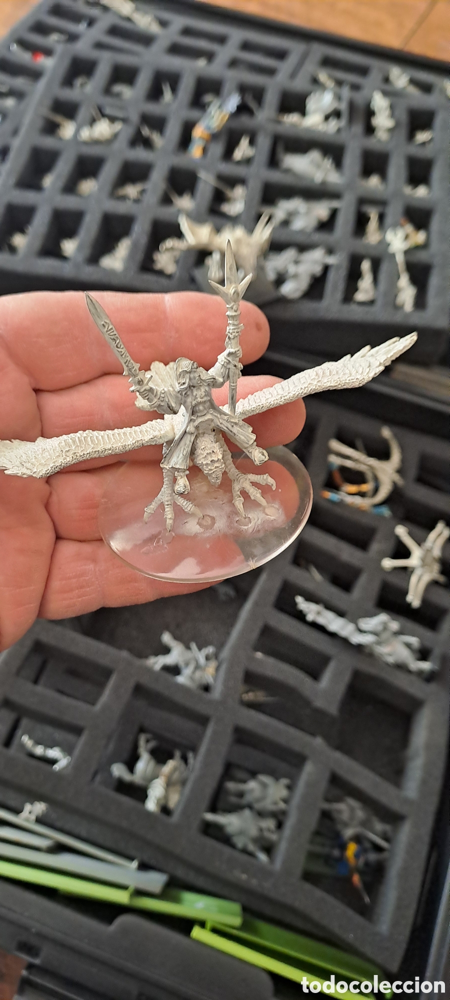 Juegos antiguos: Maletin con figuras Warhammer - Foto 14