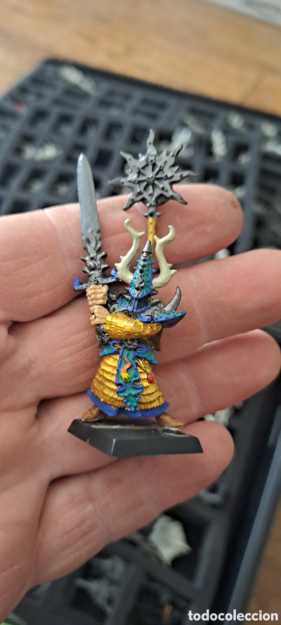 Juegos antiguos: Maletin con figuras Warhammer - Foto 17