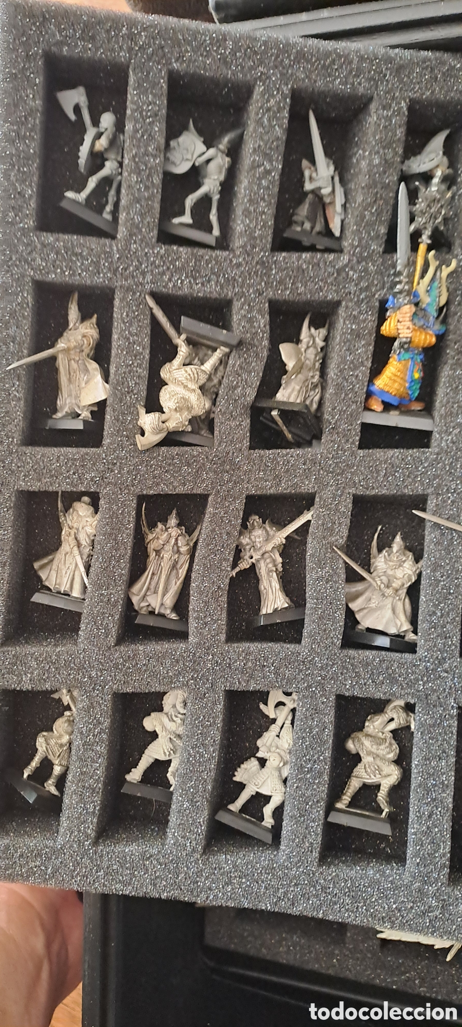 Juegos antiguos: Maletin con figuras Warhammer - Foto 25