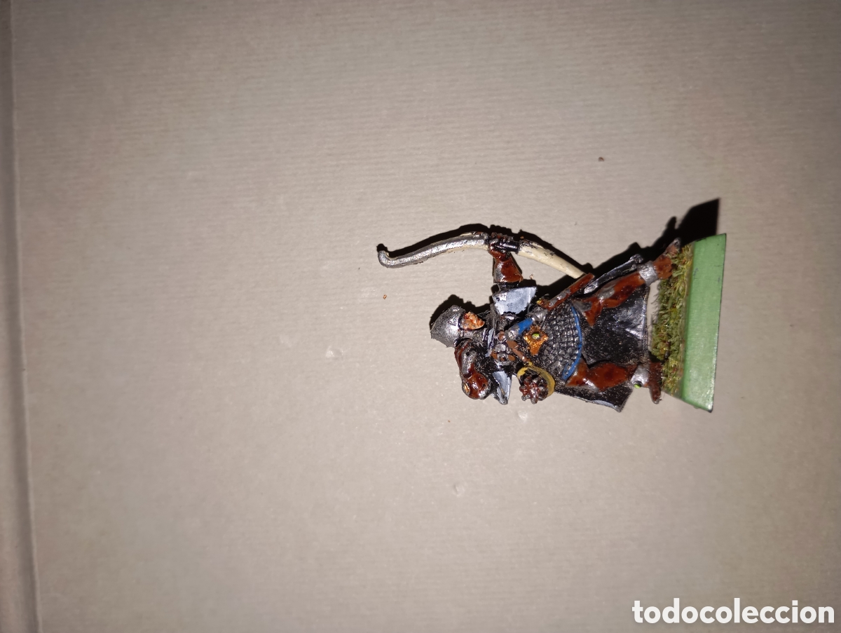 Juegos antiguos: Figura serie Warhammer