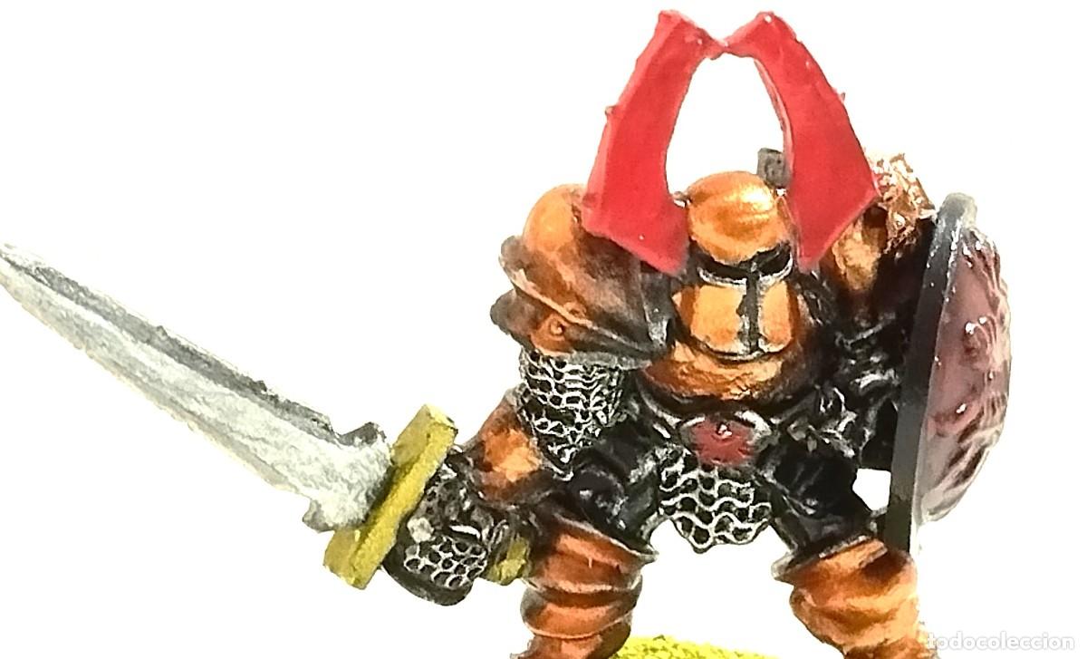 Juegos antiguos: Warhammer Caballero del Chaos con espada, pintado, metal, 1990s