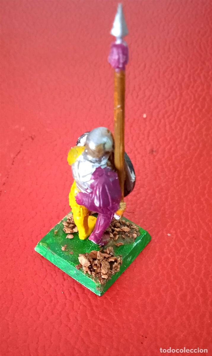 Juegos antiguos: FIGURA DE PLASTICO WARHAMMER GW 1999. - IMPERIO WARHAMMER FANTASY