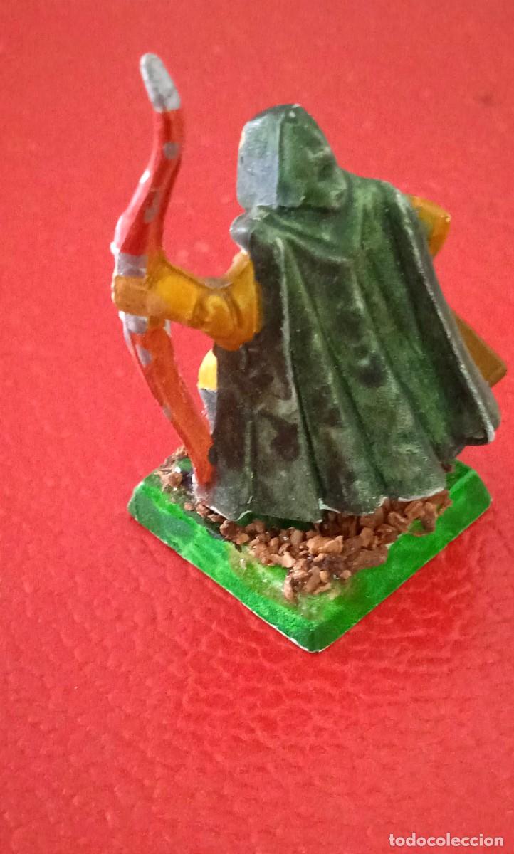 Alte Spiele: FIGURA DE PLASTICO WARHAMMER GW 2001.
