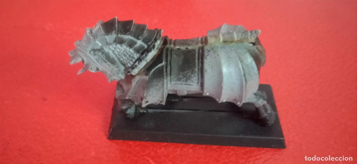 Juegos antiguos: FIGURA DE PLASTICO WARHAMMER GW 1998.