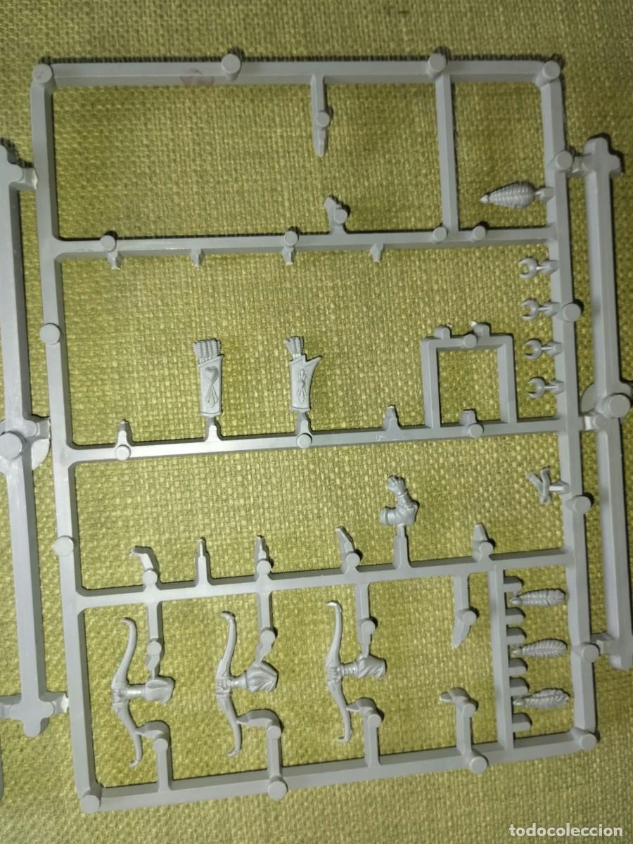 Juegos antiguos: Warhammer High Elves - 14 miniaturas + bits - Foto 7