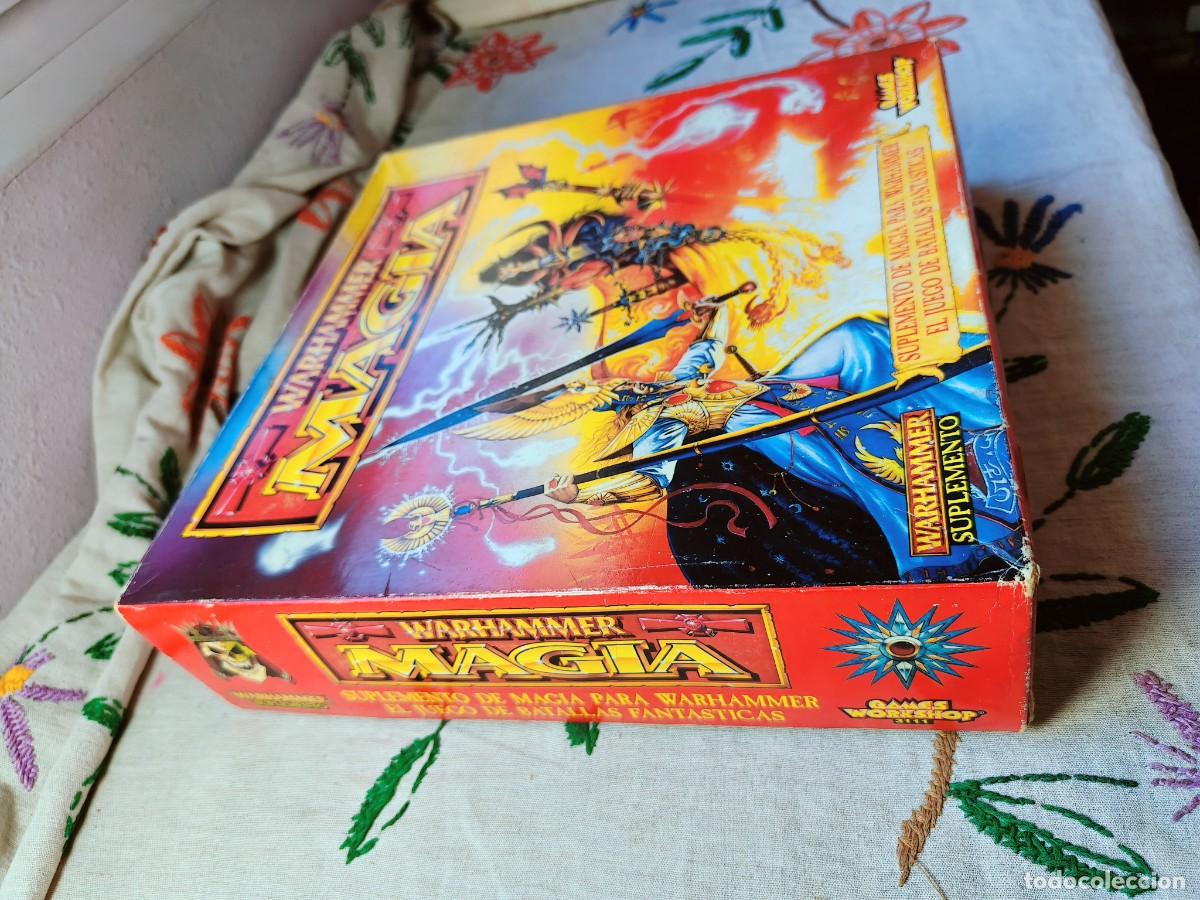 Juegos antiguos: Caja Warhammer. Magia Batalla. Suplemento Magia Warhammer Juego Batallas Fant&aacute;sticas. Games Workshop