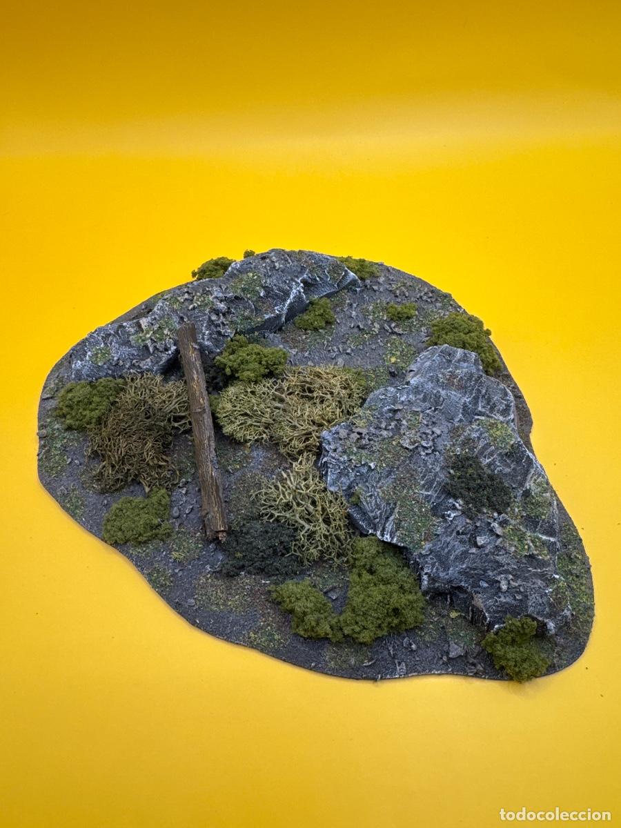 Juegos antiguos: Peana diorama maquetas soldados warhammer