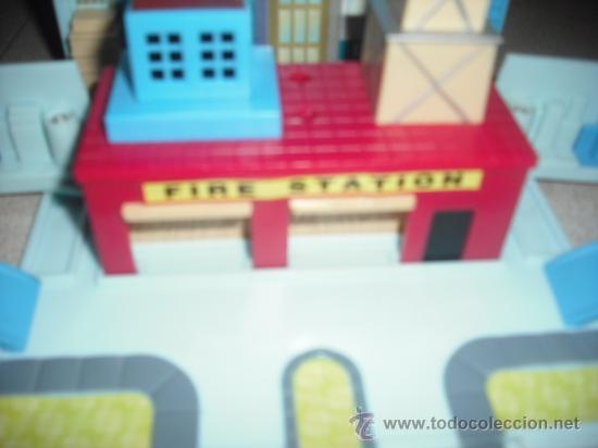 Juegos antiguos: LA GRAN CIUDAD DENTRO DE UN LIBRO - Foto 3