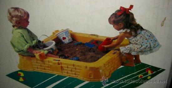 Juegos antiguos: ¡¡ NOVEDAD !! GRAN CASTILLO PARA ARENA MARCA SMOBY , AÑOS 80 . DE 1,07 MTS ( DESCATALOGADISIMO ) .