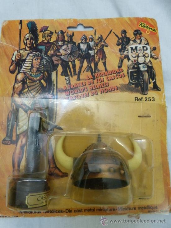 Juegos antiguos: casco de la humanidad, vikingo. - Foto 1