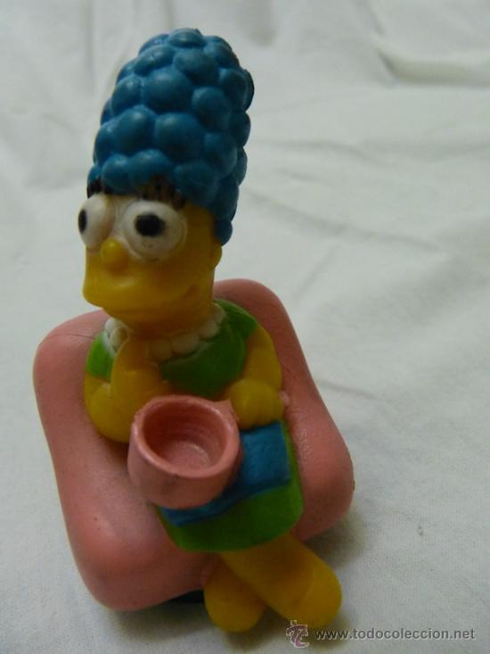 Juegos antiguos: sacapuntas de feber, de Marge, de los Simpson. - Foto 1