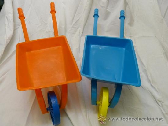Juegos antiguos: Juego de carretillas, de Karp&aacute;n. - Foto 1
