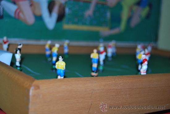 Juegos antiguos: FUTBOL&Iacute;N DE MADERA - MARCA LUDA - CON CAJA ORIGINAL - Foto 9