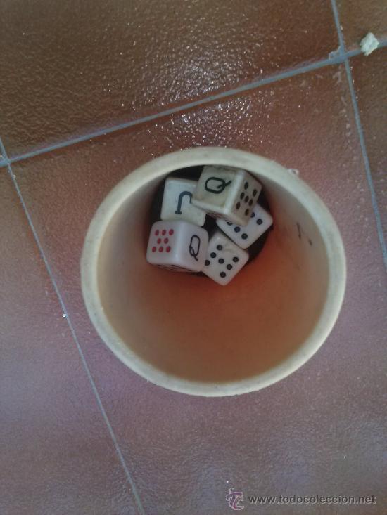 Juegos antiguos: juego de dados antiguo - Foto 1