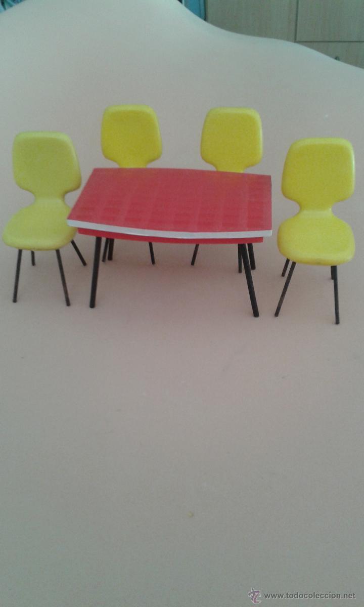 Juegos antiguos: JUEGO DE MESA Y SILLAS - Foto 2