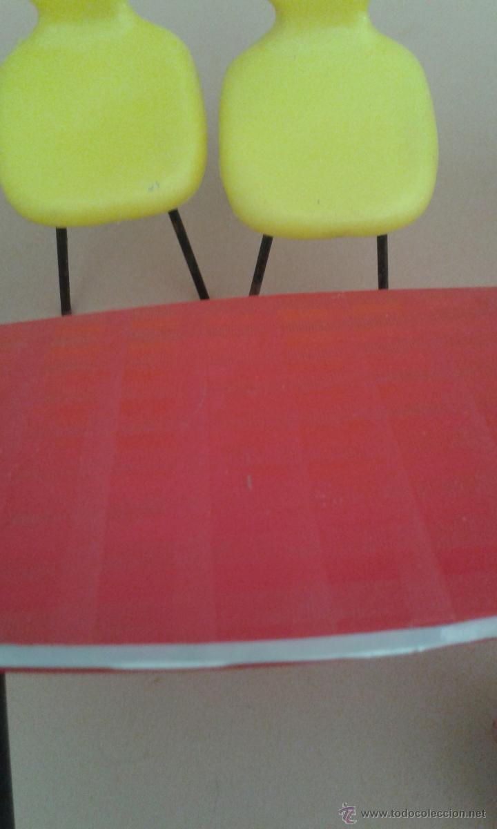 Juegos antiguos: JUEGO DE MESA Y SILLAS - Foto 3