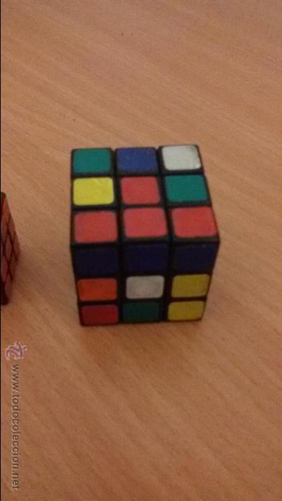 Juegos antiguos: DOS ANTIGUOS CUBOS RUBIK - Foto 3