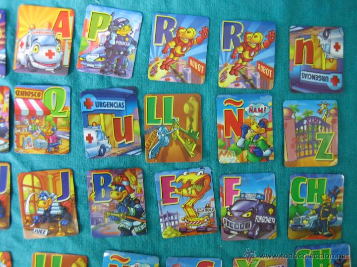 Juegos antiguos: Juego de Cromos megneticos - Foto 4