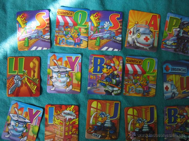 Juegos antiguos: Juego de Cromos megneticos - Foto 5