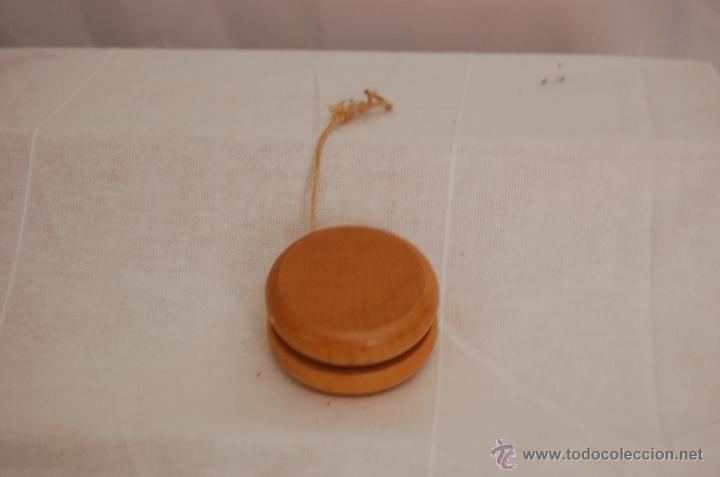 Juegos antiguos: YOYO ( YO-YO) DE MADERA - Foto 1