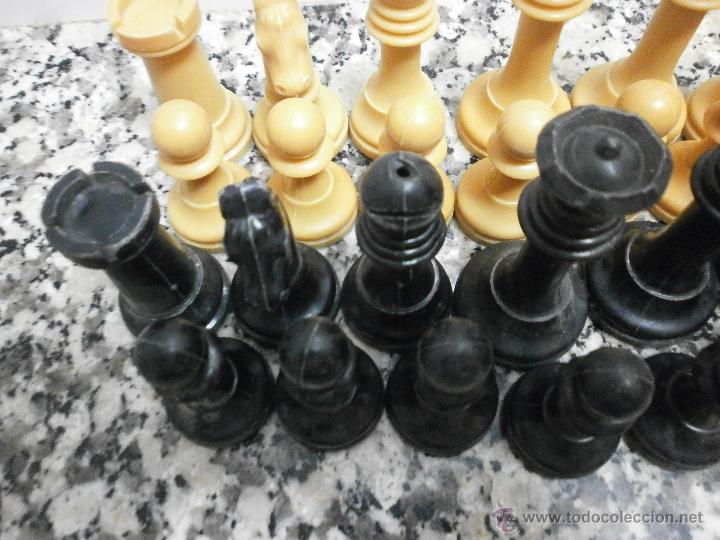 Juegos antiguos: PIEZAS DE AJEDRES DE PLASTICO - Foto 2
