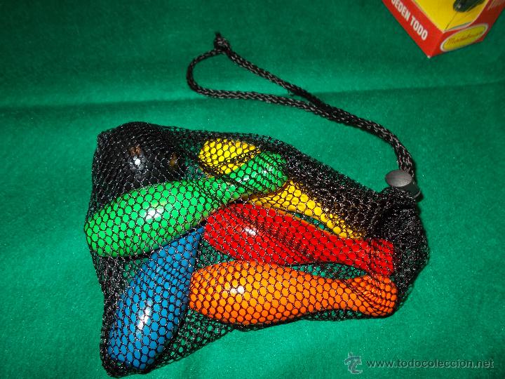 Juegos antiguos: Juego de bolos de madera. - Foto 1