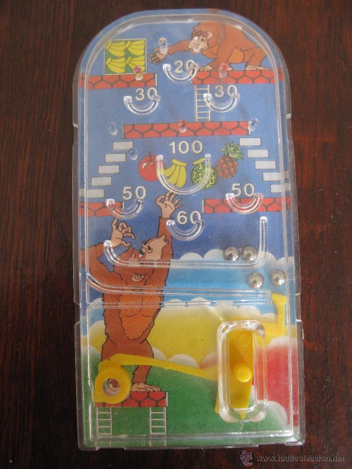Juegos antiguos: Juego de futbolin de miniatura - Foto 1