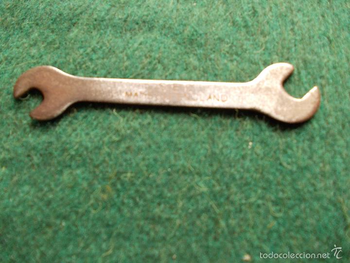 Juegos antiguos: Mini llave antigua SEL Made in England - Foto 1