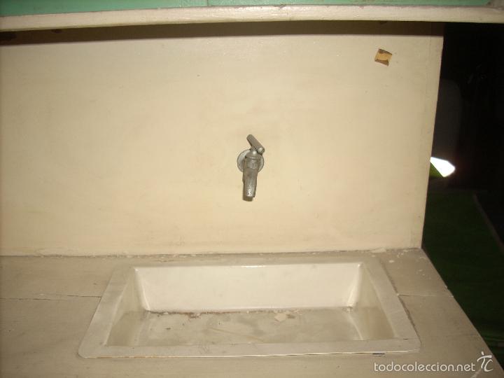 Juegos antiguos: Gran cocina antigua de juguete - Foto 11