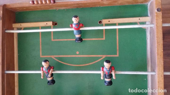 Juegos antiguos: ANTIGUO FUTBOLIN DE MADERA - Foto 3