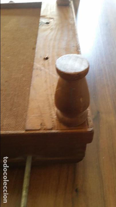 Juegos antiguos: ANTIGUO FUTBOLIN DE MADERA - Foto 13