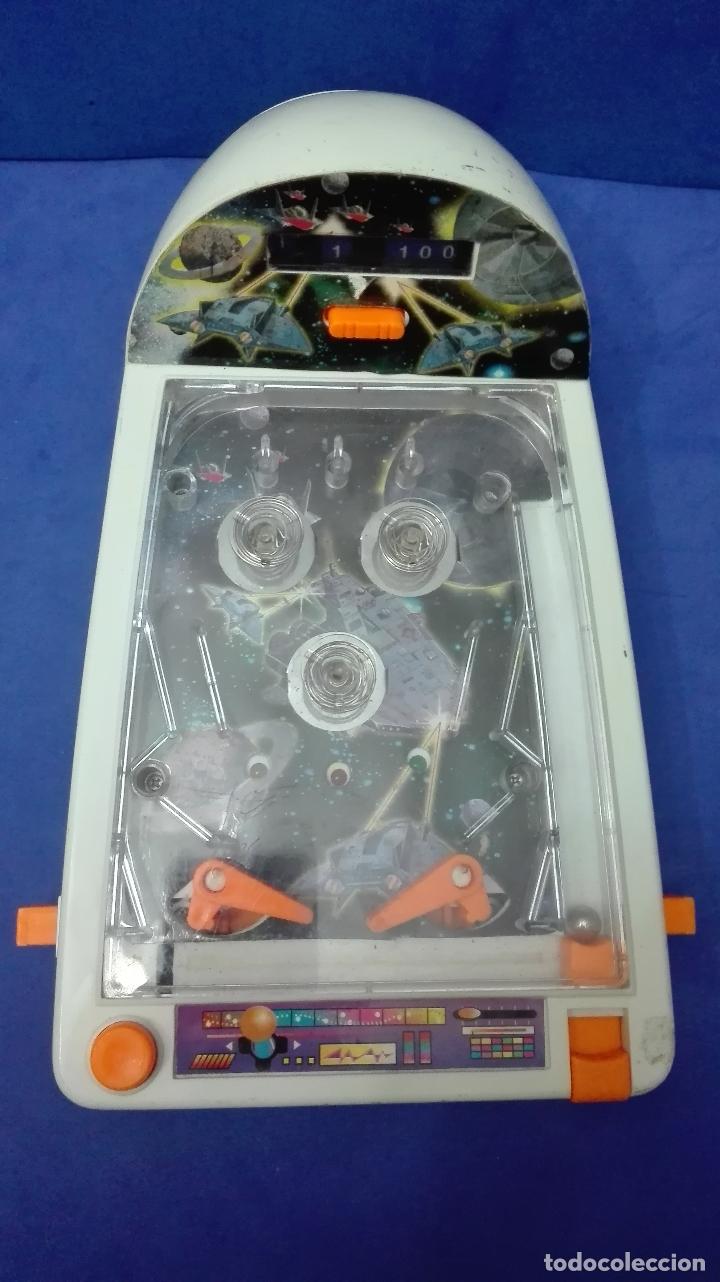Juegos antiguos: MAQUINA ANTIGUA DE PINBALL. - Foto 2