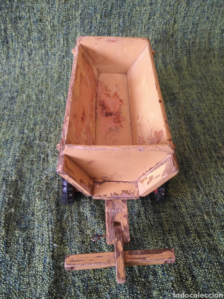Juegos antiguos: Juguete Carro remolque madera - Foto 3