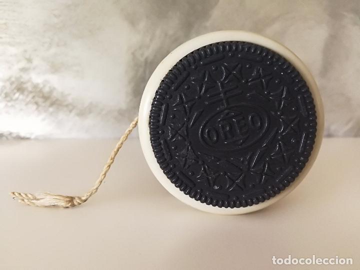 Juegos antiguos: ANTIGUO YO YO GALLETAS OREO - Foto 2