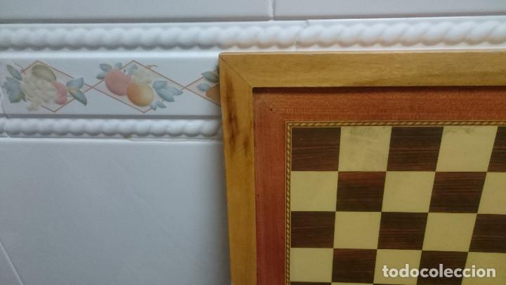 Juegos antiguos: TABLERO DE AJEDREZ .43,5 X 43,5 - Foto 3