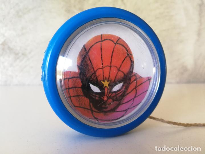 Juegos antiguos: ANTIGUO YOYO SPIDERMAN Y SUPERMAN - Foto 2