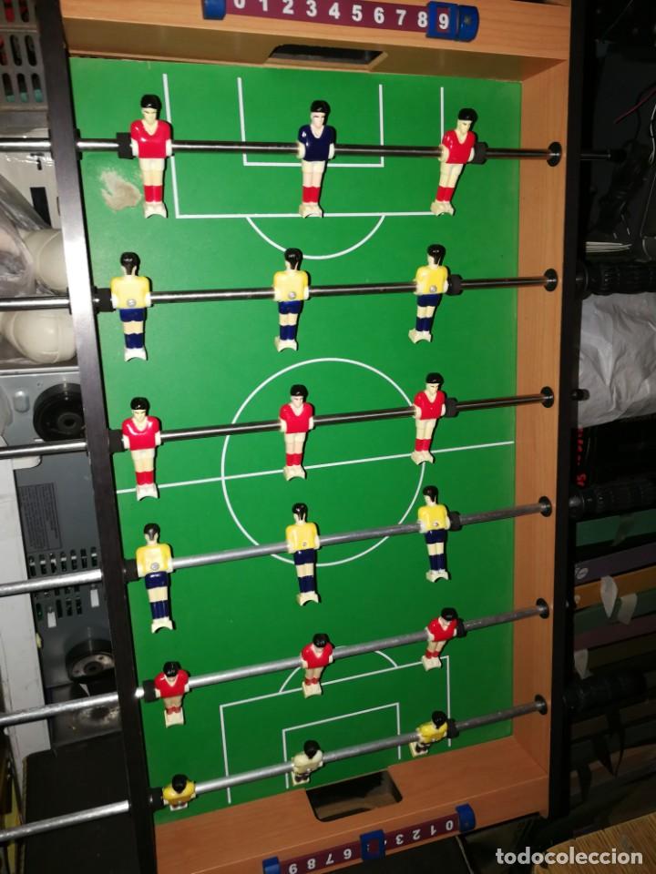 Juegos antiguos: FUTBOLIN DE MESA 66 X 37 X 18 - Foto 1