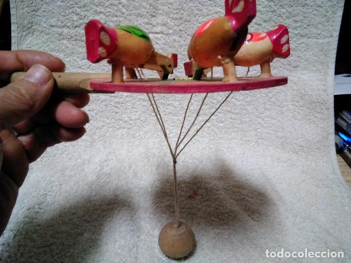 Juegos antiguos: JUEGO DE GALLINITAS COMIENDO - Foto 3