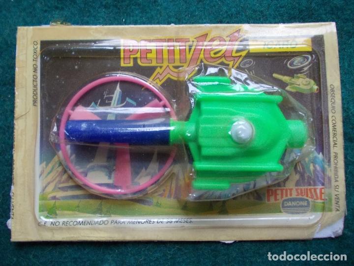 Juegos antiguos: Petit Jet Danone Icaro - Foto 1